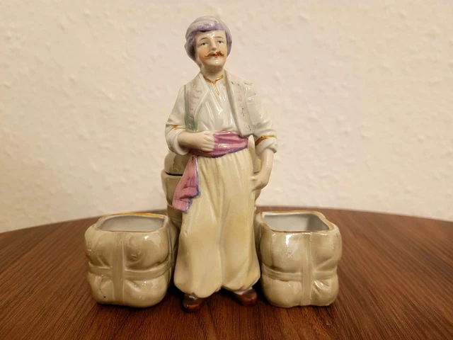 Figur Im Kaufmann Von Venedig 5 Buchstaben ALTE PORZELLAN FIGUR, Orientalischer KAUFMANN, MENAGE Gewürzhändler um