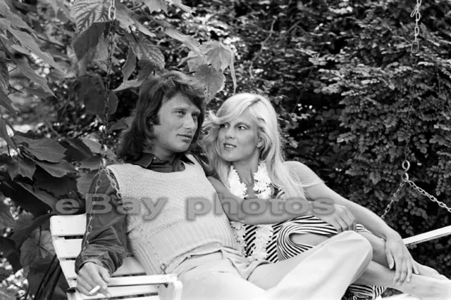 PHOTO  Sylvie VARTAN & Johnny HALLYDAY  1971= 407-02 =  20x30cm (7,8" x 10,6")