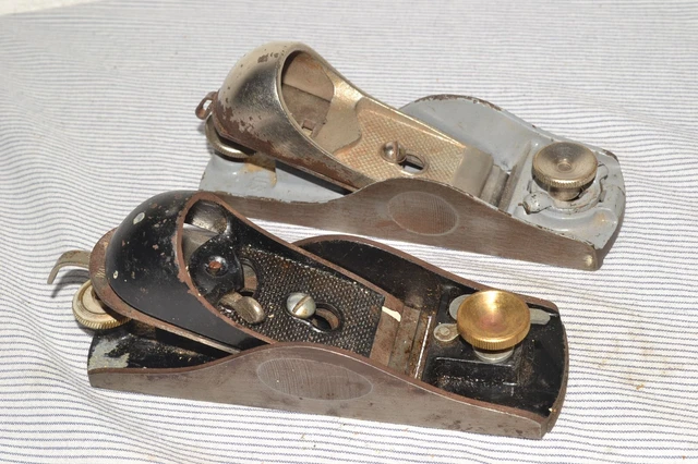 VINTAGE WARDS & CRAFTSMAN ADJUSTABLE THROAT BLOCK WOOD PLANE USA (Stanley 9 1/2)