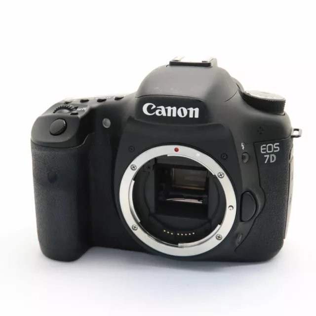 [Near Mint] Canon EOS 7D 18.0MP Digital SLR Camera Black w/ Charger