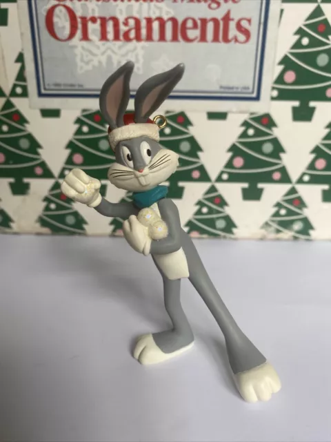 Bunny Insectes Avec Boule Noël Poinçon Souvenir Looney Tunes Ornement Plume