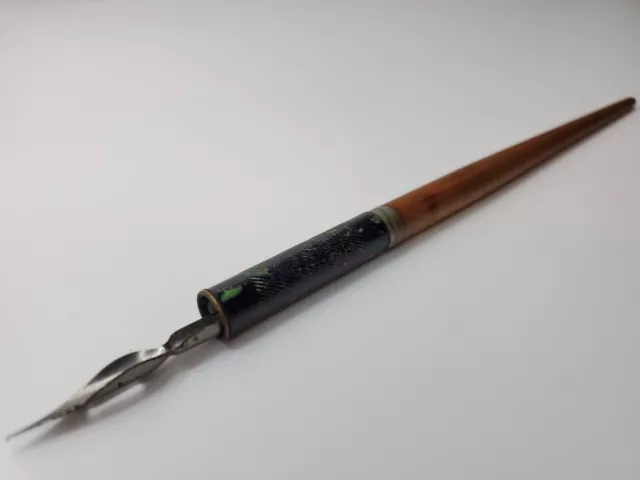 6848 E. Faber Vintage Fountain pen Wood