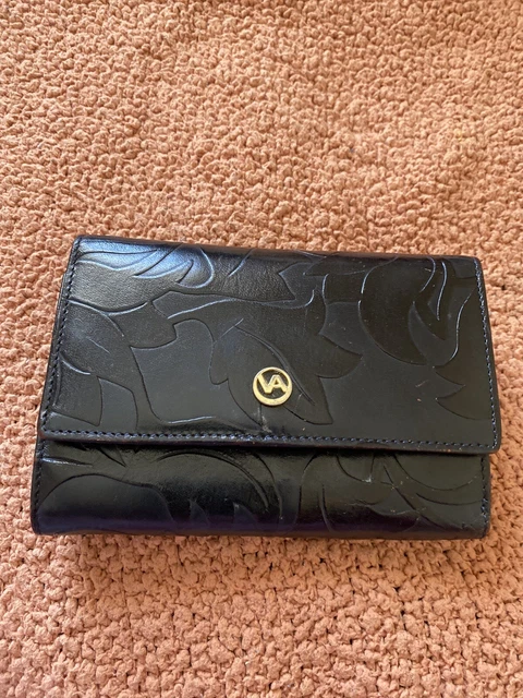 Valentina Caramel Made In Italy -leather Wallet.