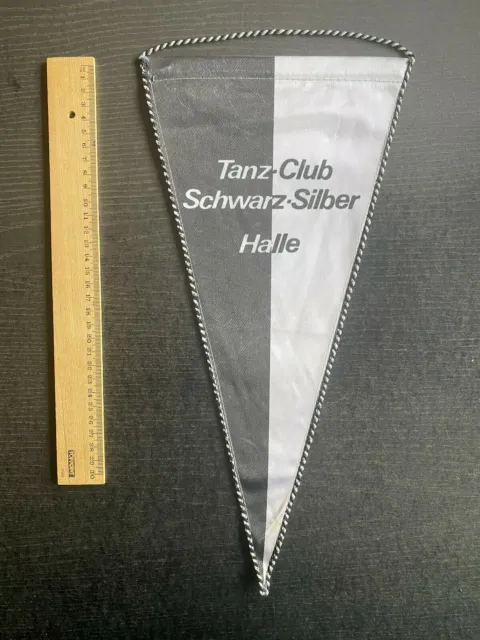 De Grandes Fanion Tanz-Club Schwarz-Silber Halle - Arrière Armoiries de Ville