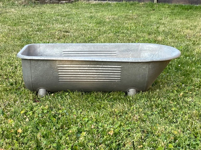 19/2/623 Badewanne Zinkwanne Miniteich Pflanzkübel Wanne Kinderwanne unbenutzt ?