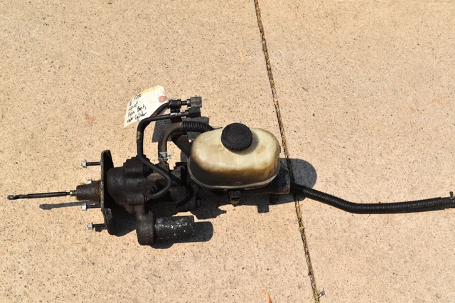 2005 2010 Ford F250SD Power Brake Booster Hydro-Boost w/Master Cylinder 11090