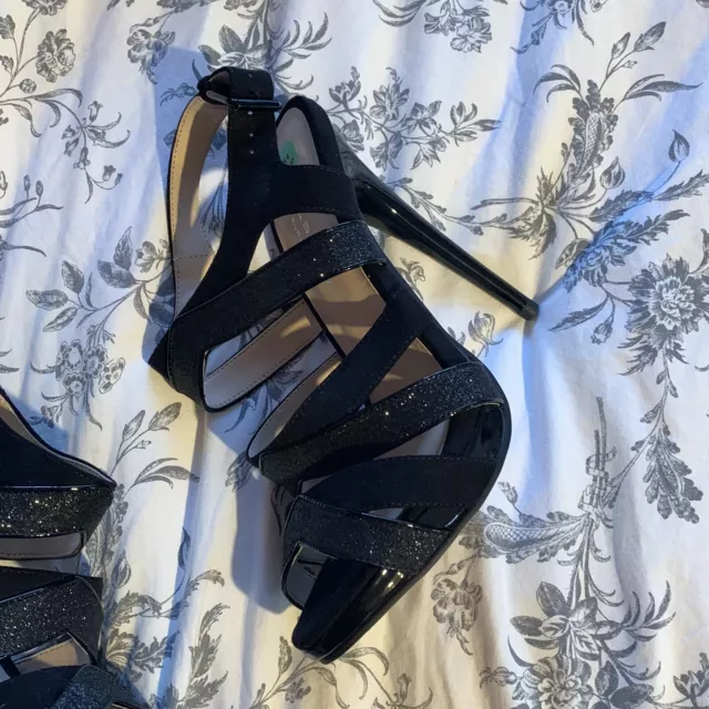 Carvela hotsell sandals 219