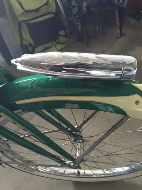 Bicycle headlight Cream & chrome Schwinn metal cruiser bike light 2 d-cells