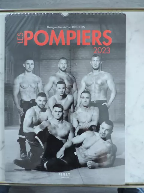 CALENDRIER LES POMPIERS 2023 /Calendrier NEUF /virils sexy et de Fred  Goudon EUR 11,00 - PicClick FR