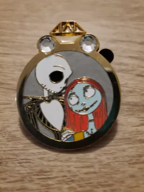 Disney Princess Couples Collection Reveal & Conceal Ring Pin Jack And Sally