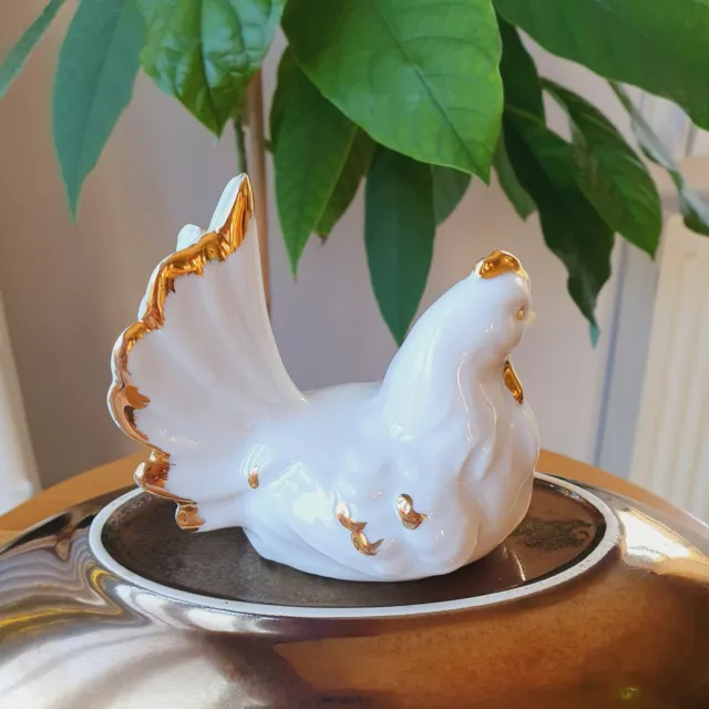 Capodimonte  Porcelain White/Gold Chicken Figurine Ornament 3