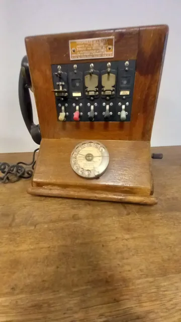 ancien standard telephonique en bois 1960