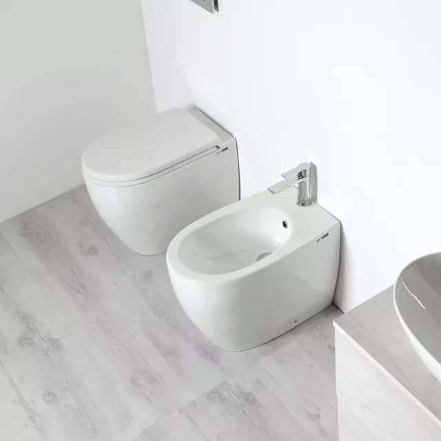 Sanitari a Terra Filo Muro Coprivaso Rallentato Vaso Rimless Bidet WC Bagno