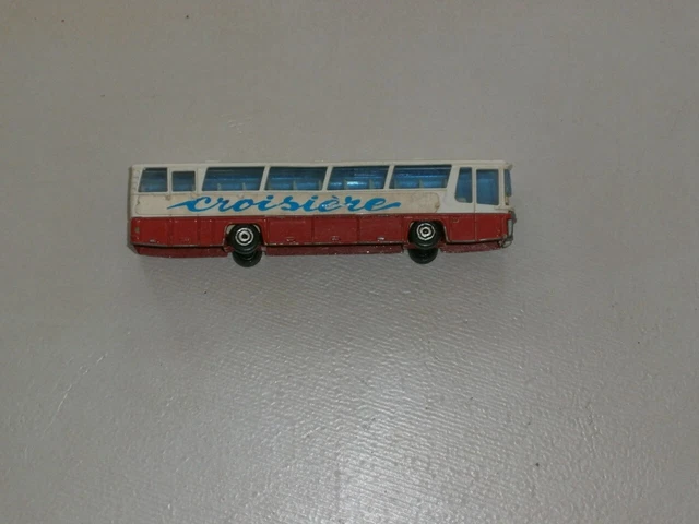 Bus Mercedes Sun Tour – 1/50 MAJORETTE – Occasion Bon état