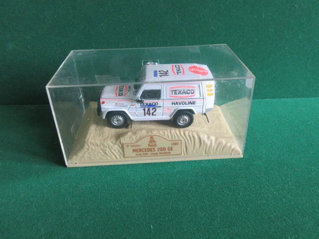 Voiture miniature Mercedes rallye Paris Dakar - Collection