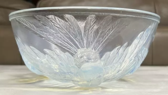 1930's Art Deco Jobling Art Glass Opalescent Opaline Glass Bird Design Bowl