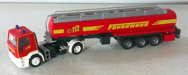 Nr. 1730 Rietze Feuerwehr IVECO Tanksattelzug Einsatzwagen 1:87