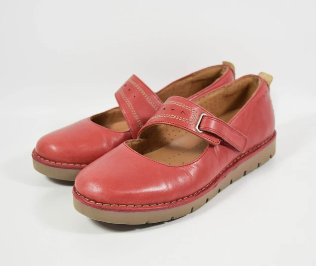 clarks artisan unstructured