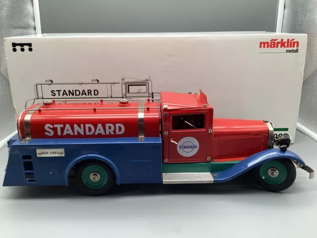 Modellautos 1:16 nicht 1:18 Märklin 1993 Tankwagen Standard LKW mit OVP