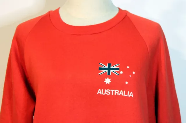 Vintage 1980's Size L  Red Cotton Blend Fleecy Australia Flag Motif Sweatshirt 3