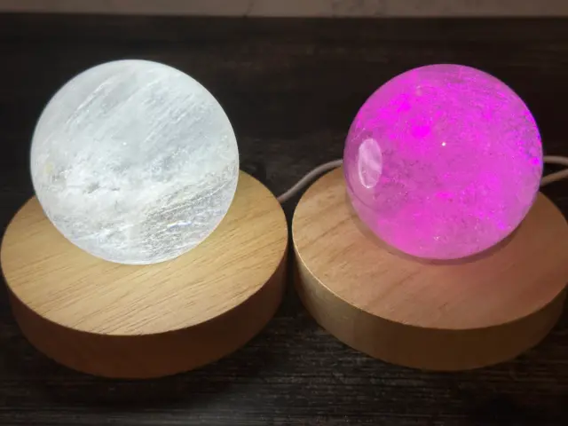 Wood Round Lighted White or Color (4") Crystal Sphere Stand