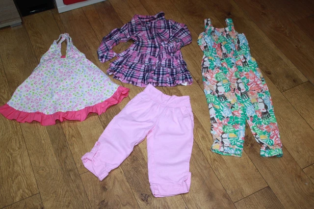 Piccolo pacchetto bambina 4 articoli 3 - 4 anni abito estivo pantaloni tuta