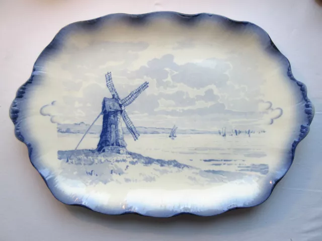 Grand plat rect. Sarreguemines modèle Marine: Voiliers et Moulin, 44 cm / 30 cm