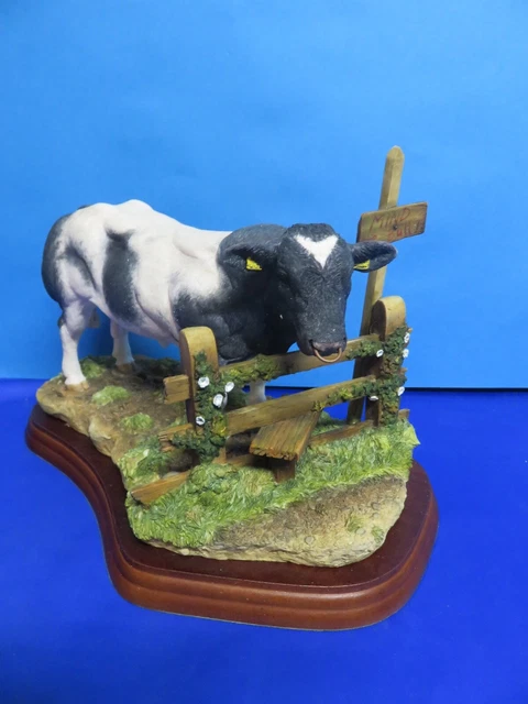BORDER FINE ARTS Belgian Blue Bull (Boxed) £102.00 - PicClick UK