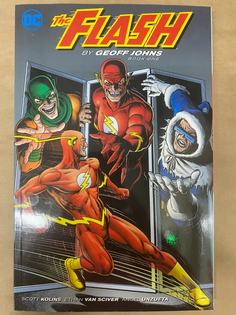 Flash by Geoff Johns TPB vol 1 book one 2015 tpb book great shape!