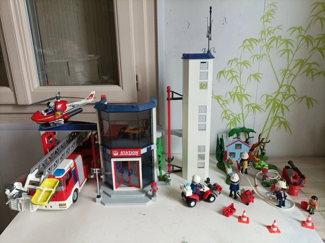 Lot Playmobil Pompiers – Caserne, Camions, Hélicoptère, Personnages – Occasion