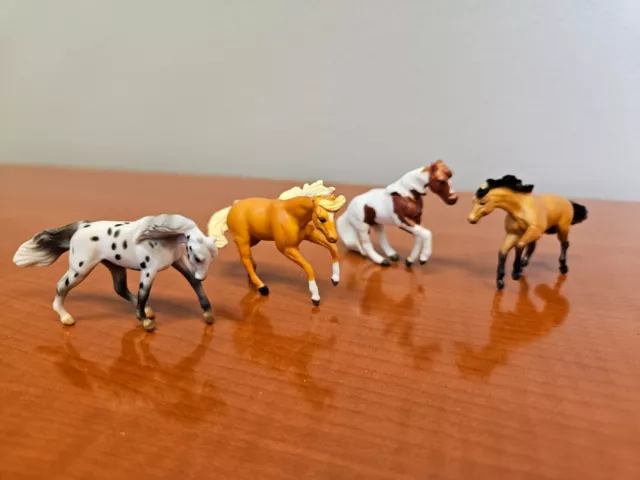 Breyer Mini Whinnies Lot 4 Quarter Reining Reiner Running Model Horses