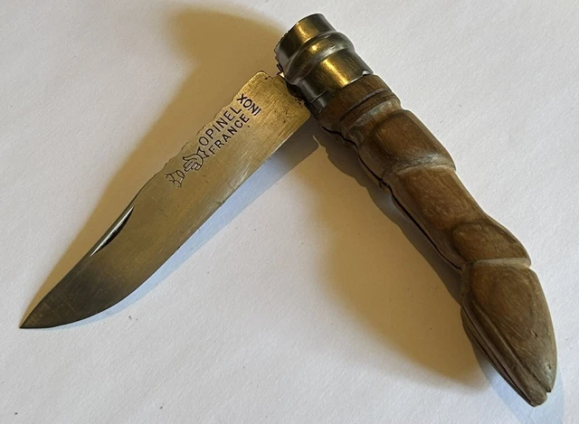 Couteau Opinel N°08 Carbone - Acier Trempé - Affutage