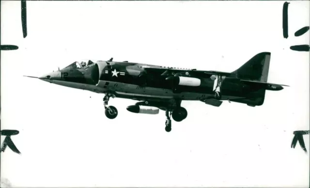 Aircraft Harrier - Vintage Photograph 1247008