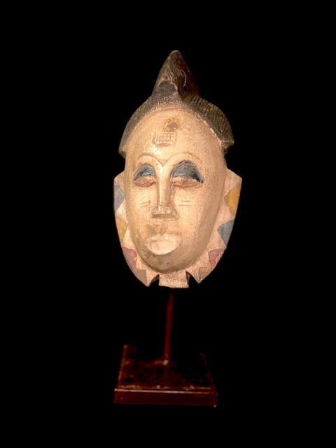 African Tribal Face Mask Wood Hand Carved Vintage Wall Hanging guro 418