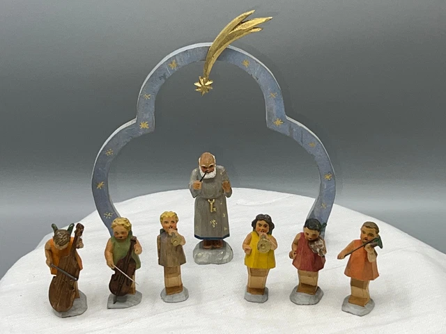 Engelchor mit Petrus Schnitzerei Rudolf Kunis Marienberg Erzgebirge um 1930/40 Engelchor mit Petrus Schnitzerei Rudolf Kunis Marienberg Erzgebirge um 1930/40