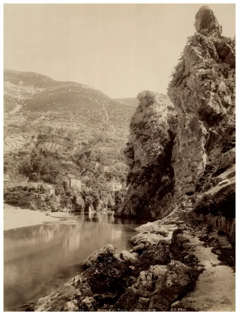 France, Gorges du Tarn, Saint-Chely, Photo. N.D. Vintage print,  Tirage albumi