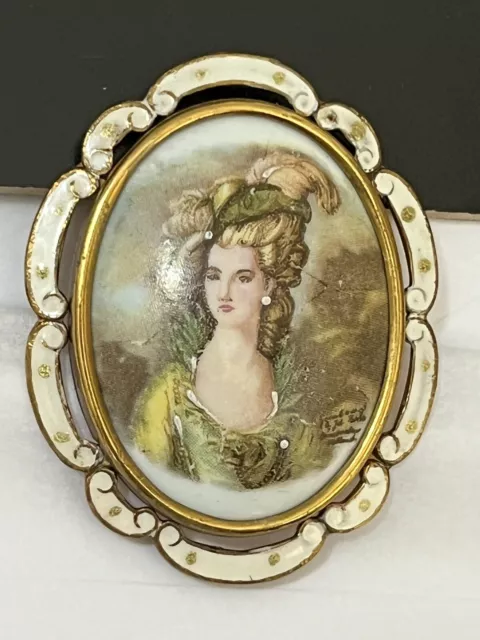 VINTAGE CAMEO SIGNED TLM Pin Brooch Estate Costume Jewelry Made In ...
