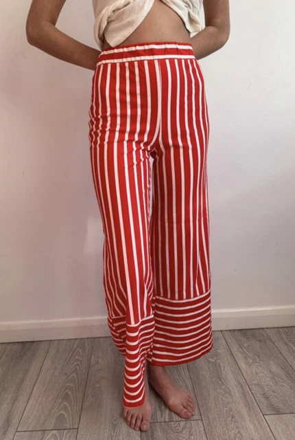 https://www.picclickimg.com/wqcAAOSwD9VjP6PH/Zara-Red-White-Striped-Palazzo-Pants-Bloggers.webp