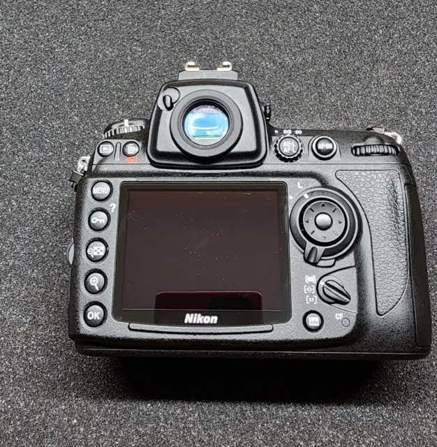 Nikon D700 Digital SLR 12.1mp Camera Body w/ Accessories 2