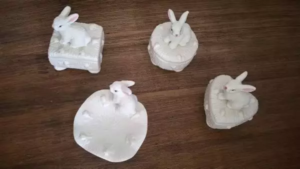 Easter Spring candy dish nut tray set 4 bunny rabbits fine porcelain bisque 3-4"