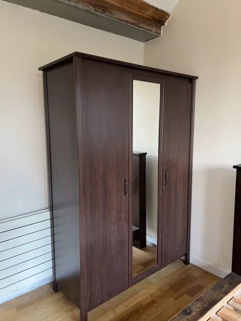 Triple Wardrobe With Mirror Very Good Condition Brown