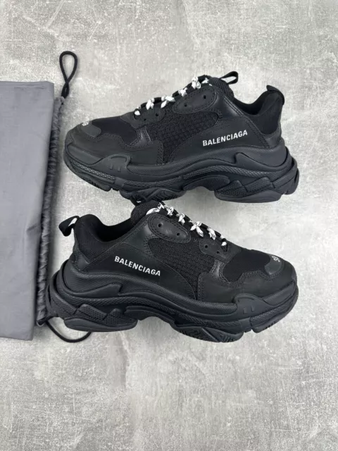 Balenciaga triple discount s womens black