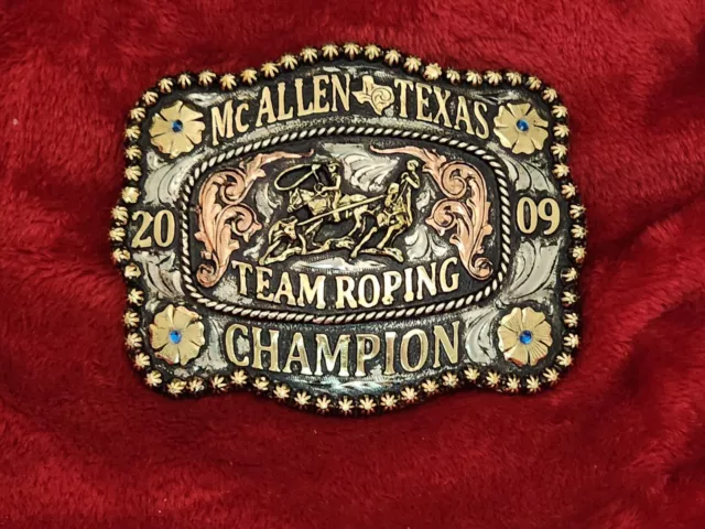 TEAM ROPING PRO RODEO CHAMPION TROPHY BUCKLE☆McALLEN TEXAS☆2009☆RARE☆835