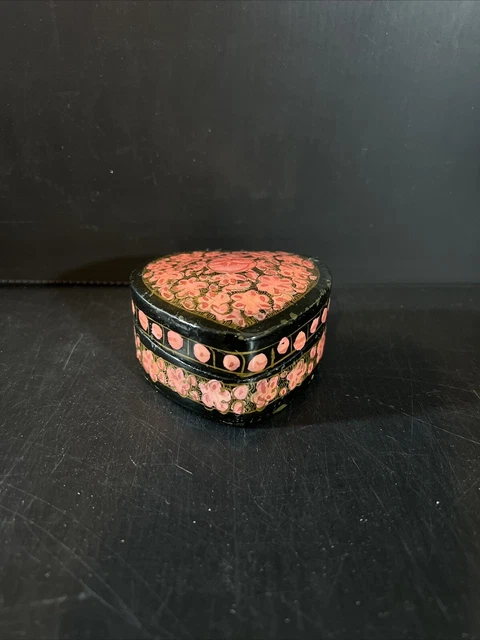 Kashmiri Hand Painted Lacquered Papier Mache Round Trinket Box India