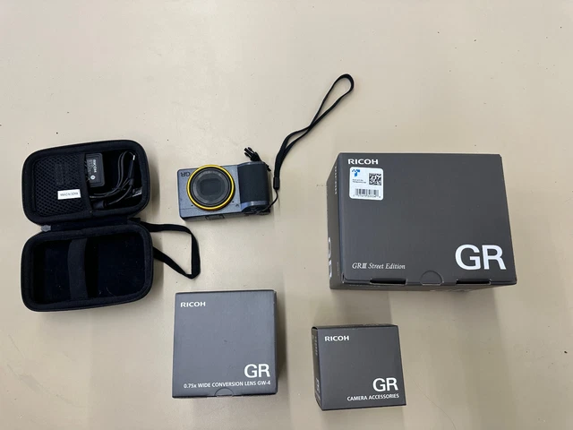 Ricoh GR III Street Edition Digital Camera w/ GW-4 Wide Conversion Kit - Black
