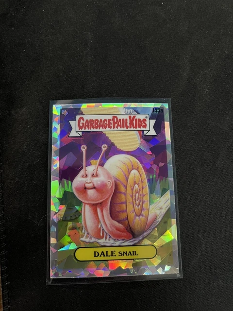 DALE SNAIL ATOMIC REFRACTOR 145A Garbage Pail Kids 2021 Topps Chrome Series 4