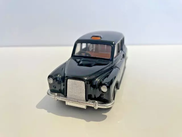 Voiture Miniature Corgi Austin London Taxi noir 1/36