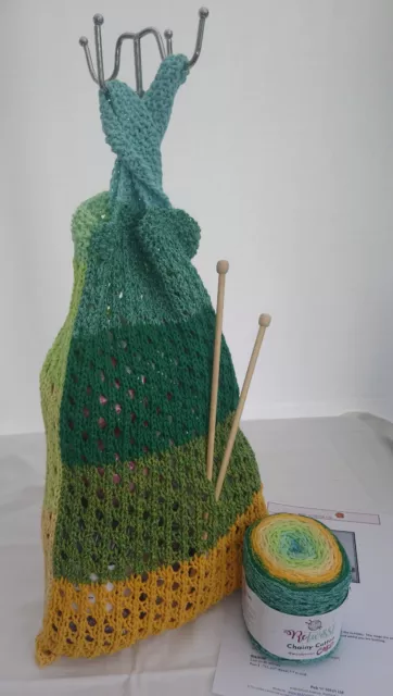 Shopping bag knitting kit with recycled yarn