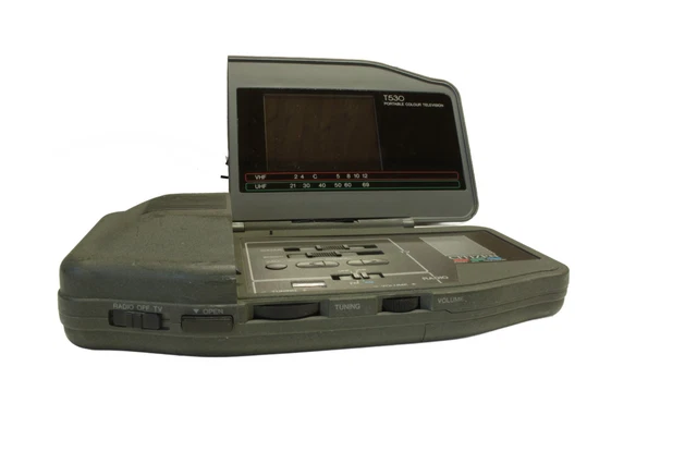 COLLECTORS CITIZEN T530 LCD Color TV & FM/AM RADIO (portable