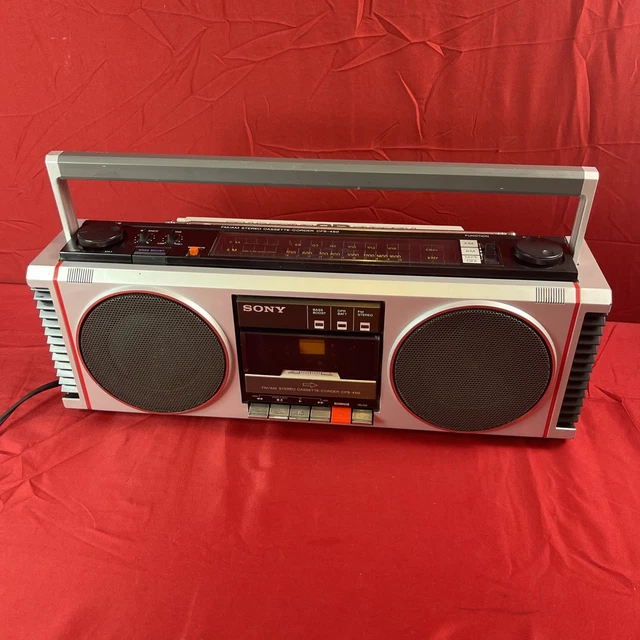 SONY (CFS-450) BOOMBOX Stereo Cassette Rec AMS Super Woofer